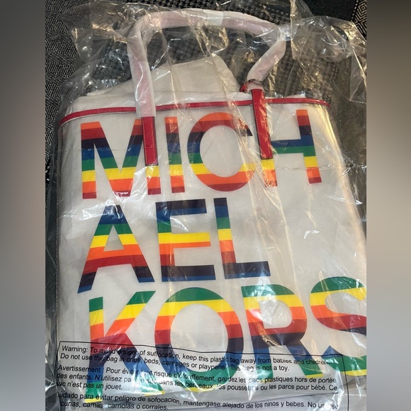 🌈👜MK Tote NWT👜🌈 - Picture 3 of 5